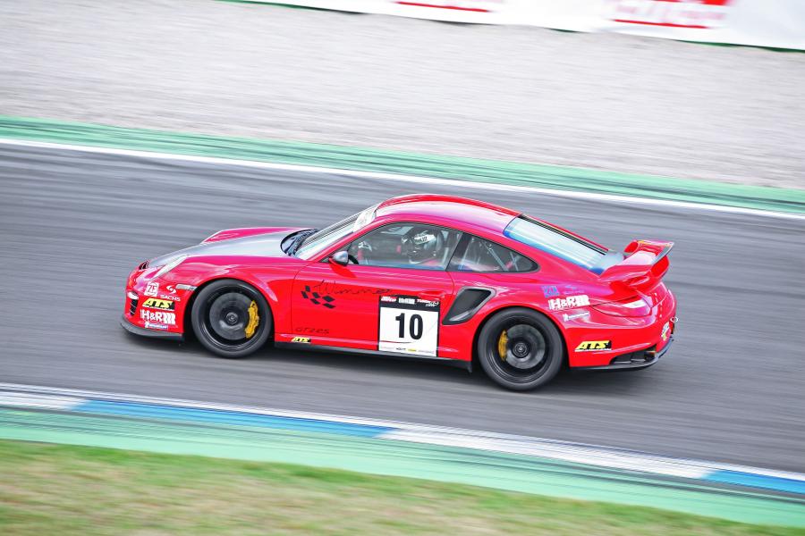  Porsche 911 RST by Wimmer RS 2011 года  (фото 3 из 6)